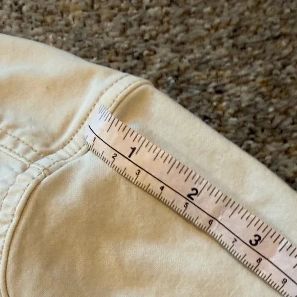 Flint and Tinder Men’s M Cream Button-Up Denim Shirt - Picture 9 of 12